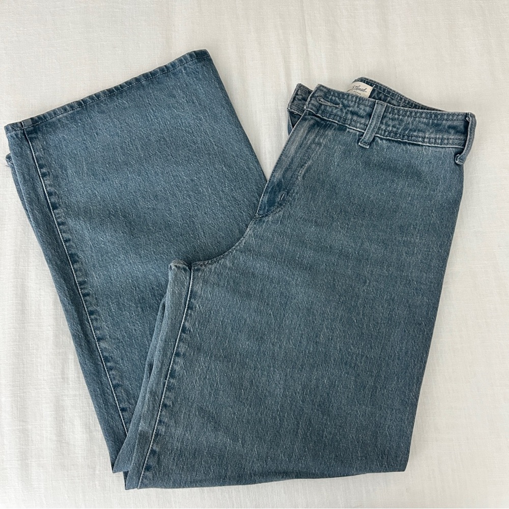 High-Rise Sailor Wide Leg Ankle Jeans